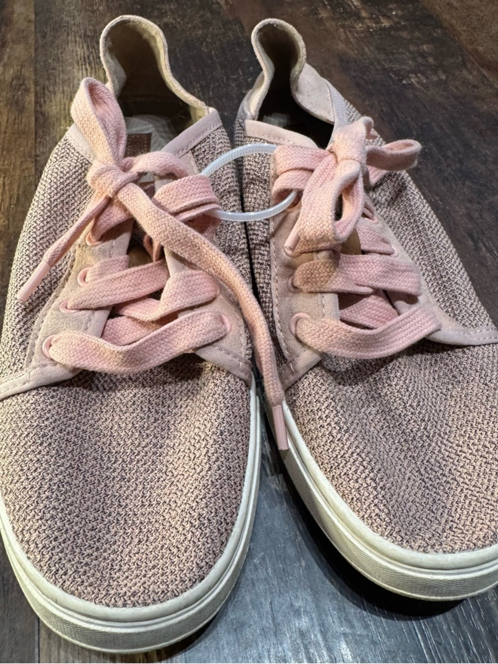 Women’s Olukai Pehueali Lightweight Sneakers Size 7.5 - Picture 2 of 6